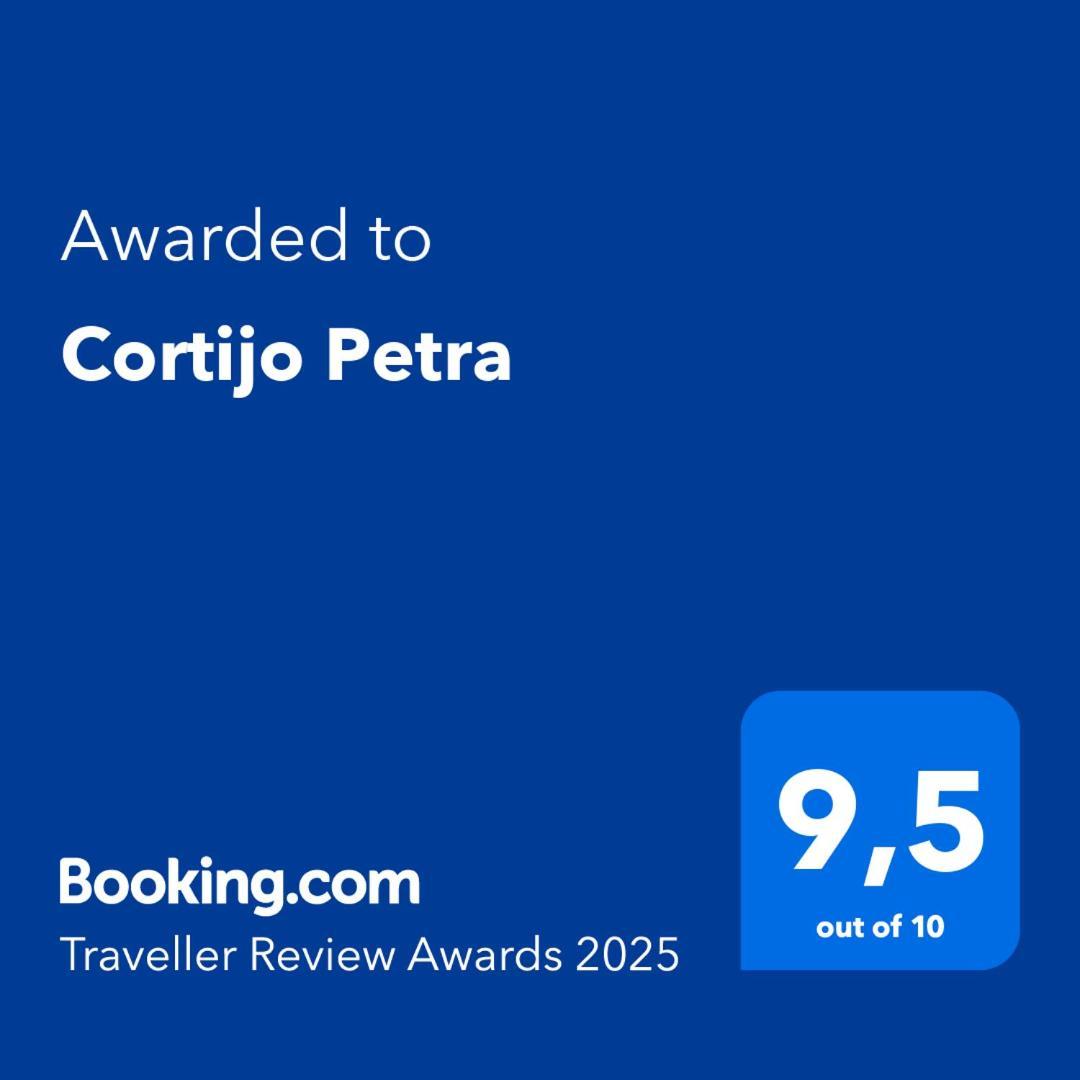 Cortijo Petra Bed & Breakfast Villanueva del Rosario Ngoại thất bức ảnh